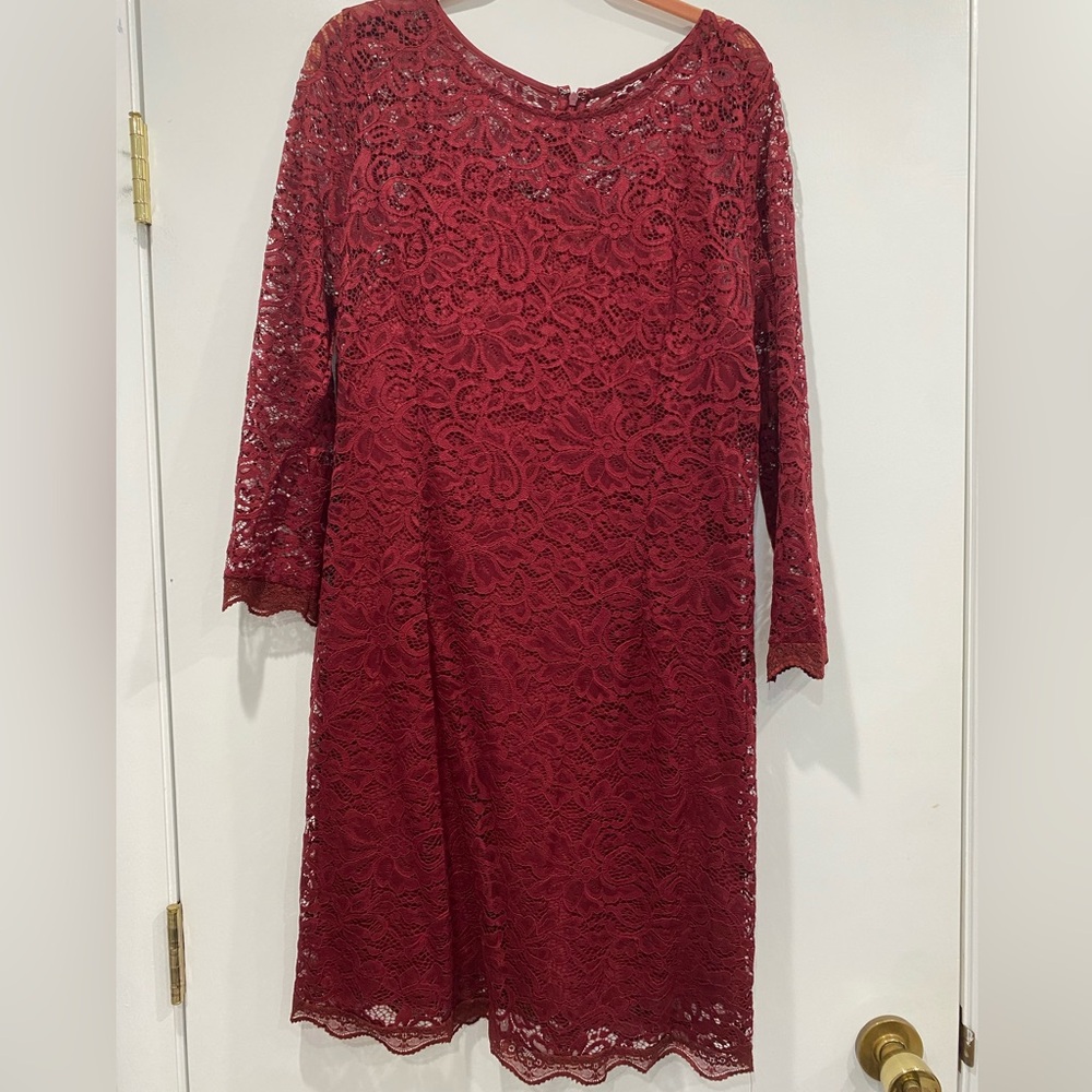 Piperlime Burgundy Lace Long Sleeve Dress